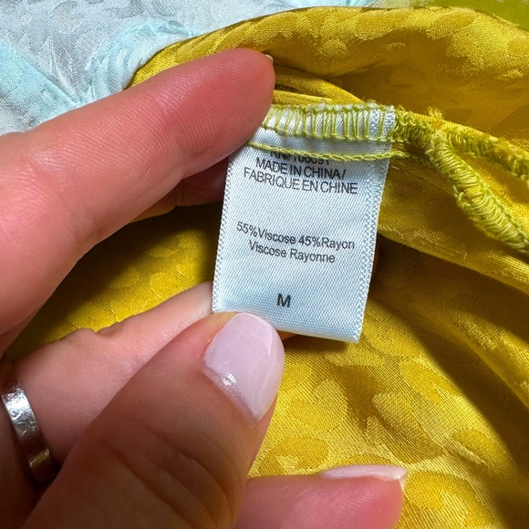 YFB SKIRT WITH SIDE SLIT.     NWOT - Picture 4 of 5